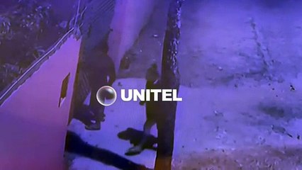 Este es el momento cuando la joven madre entra con un hombre al motel donde fue hallada muerta