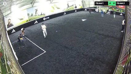 Chris 3 17/03 à 23:00 - Football Terrain 2 (LeFive P13)