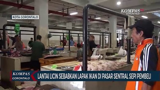 Lantai Licin Sebabkan Lapak Ikan di Pasar Sentral Kota Gorontalo Sepi Pembeli