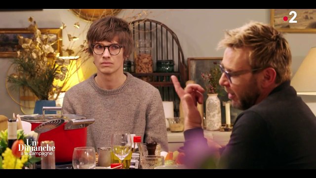 Jeanfi Janssens ému aux larmes en évoquant le suicide de son frère : J'ai compris aux hurlements de ma mère