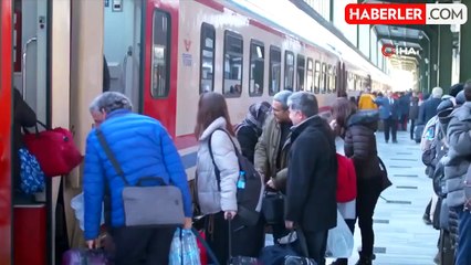 Ankara-Tatvan turistik treni seferlere başlıyor