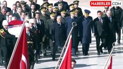 Anıtkabir'de 18 Mart Şehitleri'ni anma töreni düzenlendi