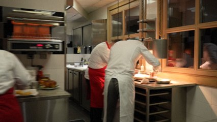 Dans la cuisine de Sébastien Vauxion, "meilleur pâtissier de restaurant du monde"