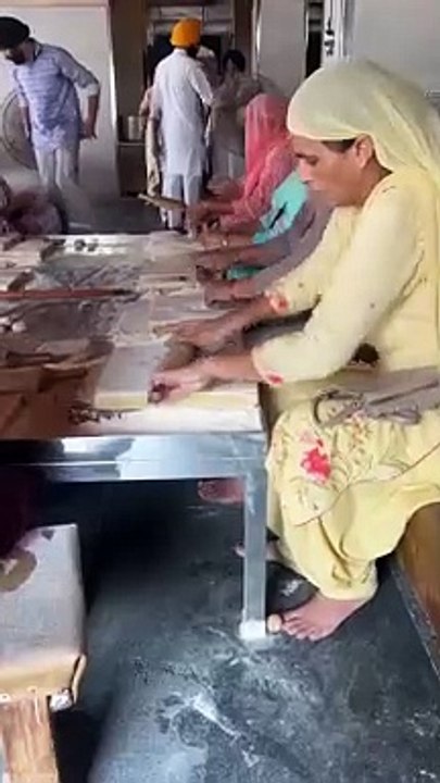Free Kitchen for Humanity: Nourishing Bodies and Souls
