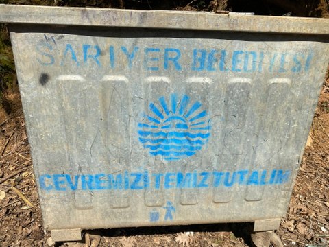 Sarıyer'de ormanda çöp konteynerine yazılan not cesede götürdü