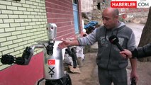 Siirtli Kaşif, Yapay Zekalı Robot Asker Üretti