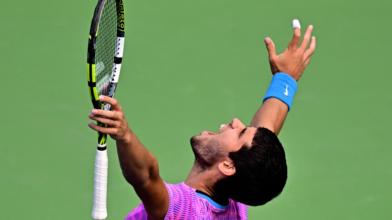 Alcaraz, tras ganar Indian Wells: "He tenido muchos problemas físicos y de cabeza"
