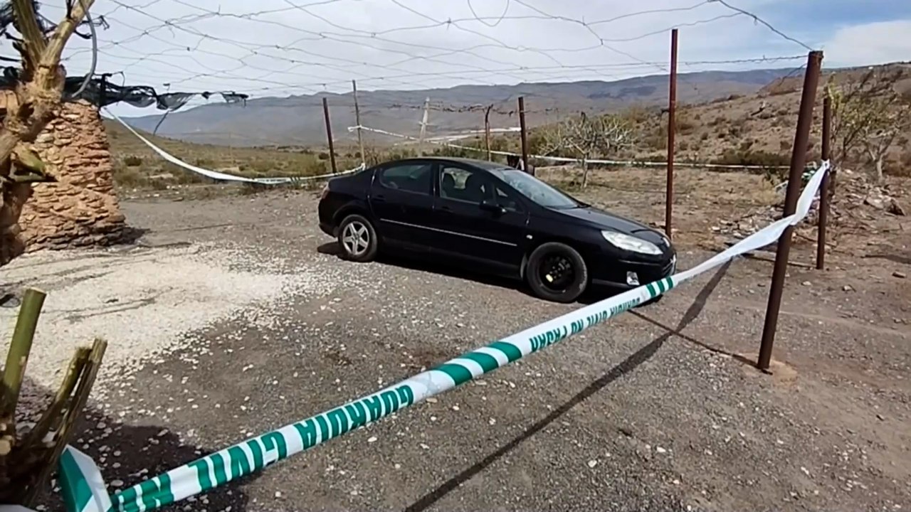 Un hombre con orden de alejamiento mata a sus hijas de dos y cuatro años en un cortijo de Almería y después se suicida