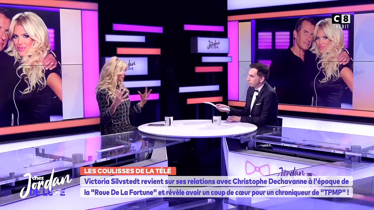 "À la fin, c'était dur", Victoria Silvstedt révèle avoir été soulagée lors de l'arrêt de La Roue de la Fortune