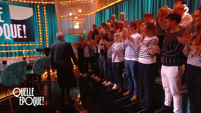 L'étonnant look de Christophe Dechavanne dans Quelle époque