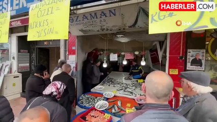 Rize'de İstavrit Fiyatı Düşünce Tezgahta Kuyruk Oluştu