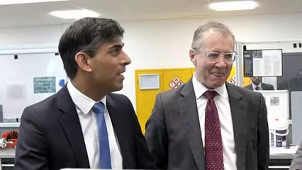 Rishi Sunak visits apprentice training centre