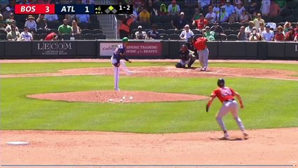 ¡Ronald Acuña Jr también se luce en su faceta defensiva!