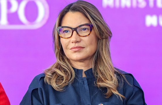 Janja é alvo de críticas após usar sapatos de luxo em evento sobre fome e desigualdade