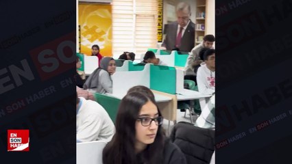 Sağlık Bakanı Fahrettin Koca gençlere tavsiye: Alanınızda en iyi olun