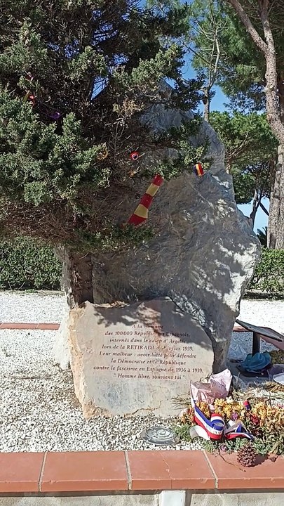 Argelès plage souvenir réfugiés espagnols France 66