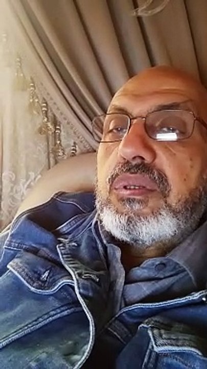 تُسَبِّحُونَ، وَتُكَبِّرُونَ، وَتَحْمَدُونَ، دُبُرَ كُلِّ صَلَاةٍ ثَلَاثًا وَثَلَاثِينَ مَرَّةً.