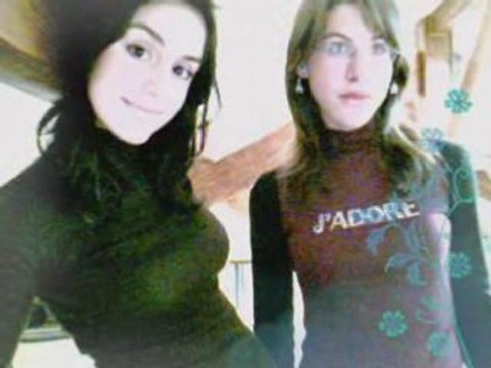 Estelle et Naomi