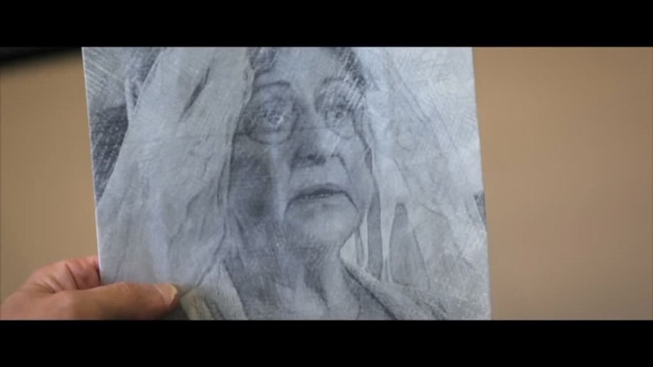 "Ho sposato mia madre", l'amore del figlio alla madre con Alzheimer