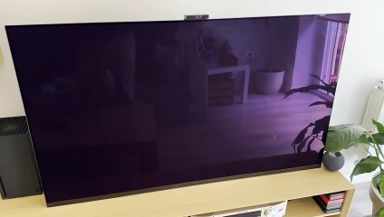 Usar la tele apagada como altavoz conectado