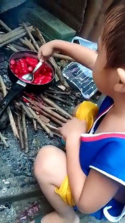 eon cook hotdogs