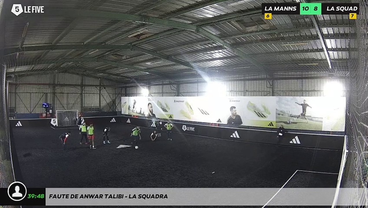 Faute de Anwar Talibi - LA SQUADRA