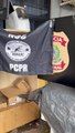 Polícia Federal e Denarc apreendem 422,65 kg de cocaína em fundo falso de caminhão 2