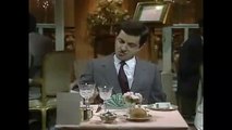 Mr Bean En el restaurante Carne Tartara Parte 1