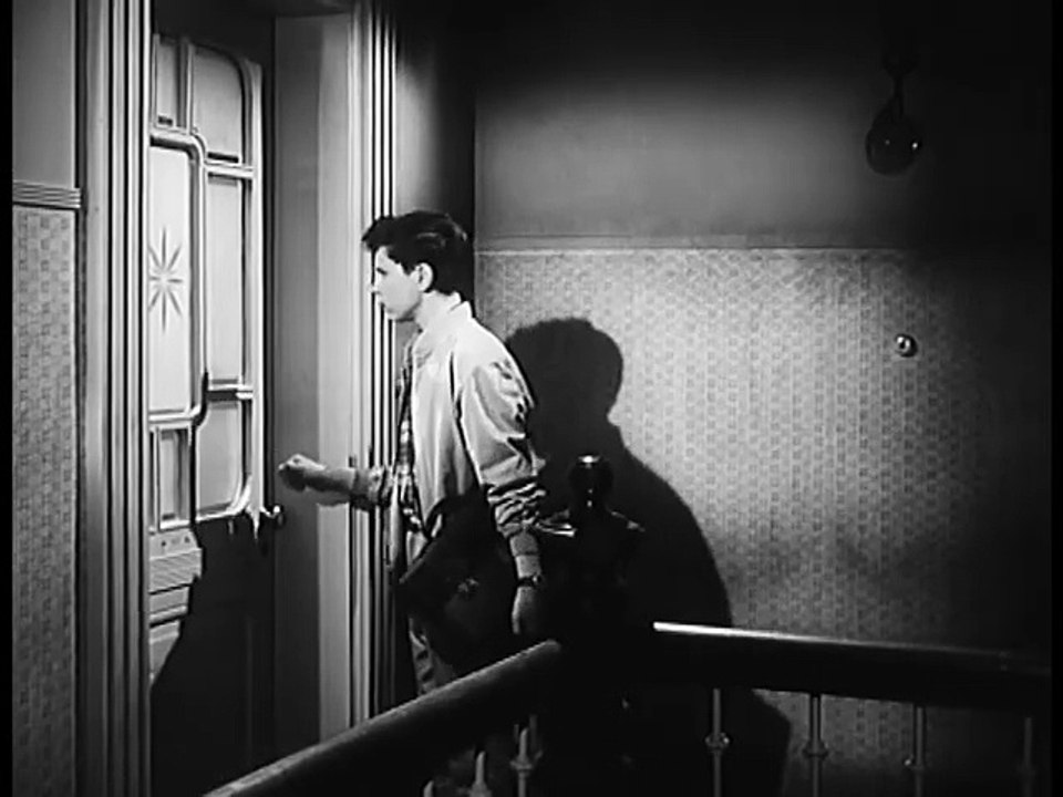 Die Bräute meiner Söhne - 09.Claude im Karpfenteich (07.01.1966)