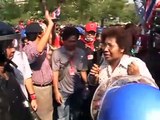 Hundreds injured in clashes in Thai capital