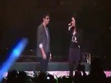 Demi Lovato and Joe Jonas - Make a wave