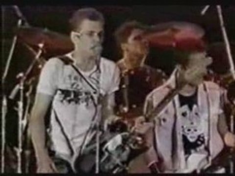 The Clash - Guns Of Brixton