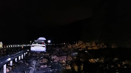 Bitlis'te heyelan: Son anda ölümden döndüler