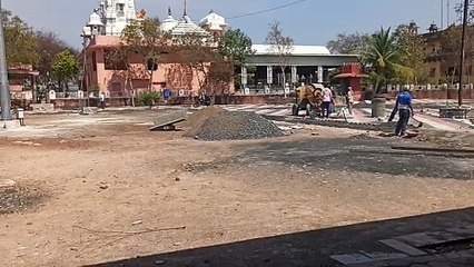 Crores spent on the decoration of Ananddham Siddhpeeth, gold and silver layer on the door