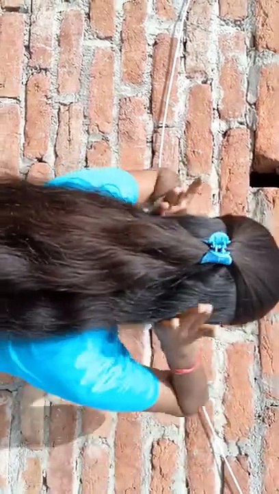 hair play in very long thick and heavy volumetric hair---- _hairgrowth  _shortvideo _longhair