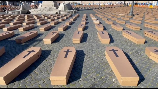 A Roma 1.040 bare in piazza a Roma per ricordare morti sul lavoro