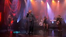 Rod Stewart Performs 'Hot Legs'