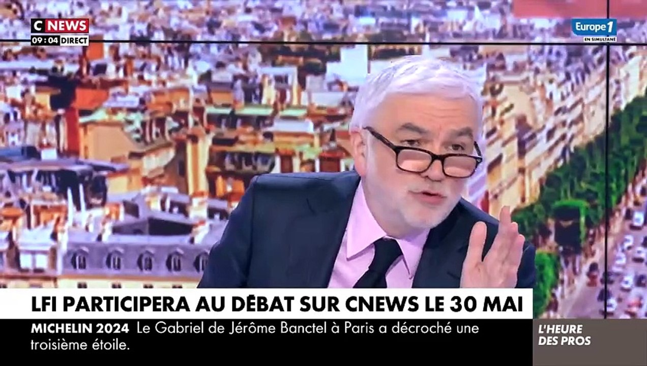 "C'est un fils de !" : Pascal Praud s'emporte contre Raphaël Glucksmann sur CNews