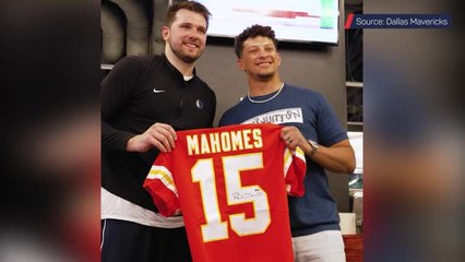 Download Video: NFL meets NBA as Mahomes presents Doncic with Chiefs jersey