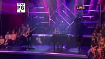 Hanson Performs Live on Dancing With the Stars (2)