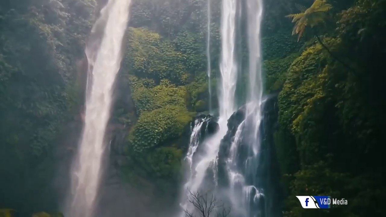 20 BEST PLACES TO VISIT IN INDONESIA - WISATA TERBAIK DI INDONESIA (INDONESIA TOURISM)