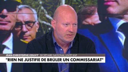 Скачать видео: Jean-Christophe Couvy : «Il faut aider les parents à sortir leurs gamins de là»