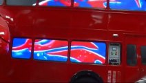 Autobus de Londres hace lagartijas para los Juegos Olimpicos
