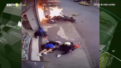 Moto explotó tras aparatoso accidente en Bogotá