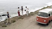One Direction - What Makes You Beautiful - Music Video