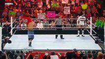 WWE Raw: Fans returning John Cena T-shirt (22/08/11)