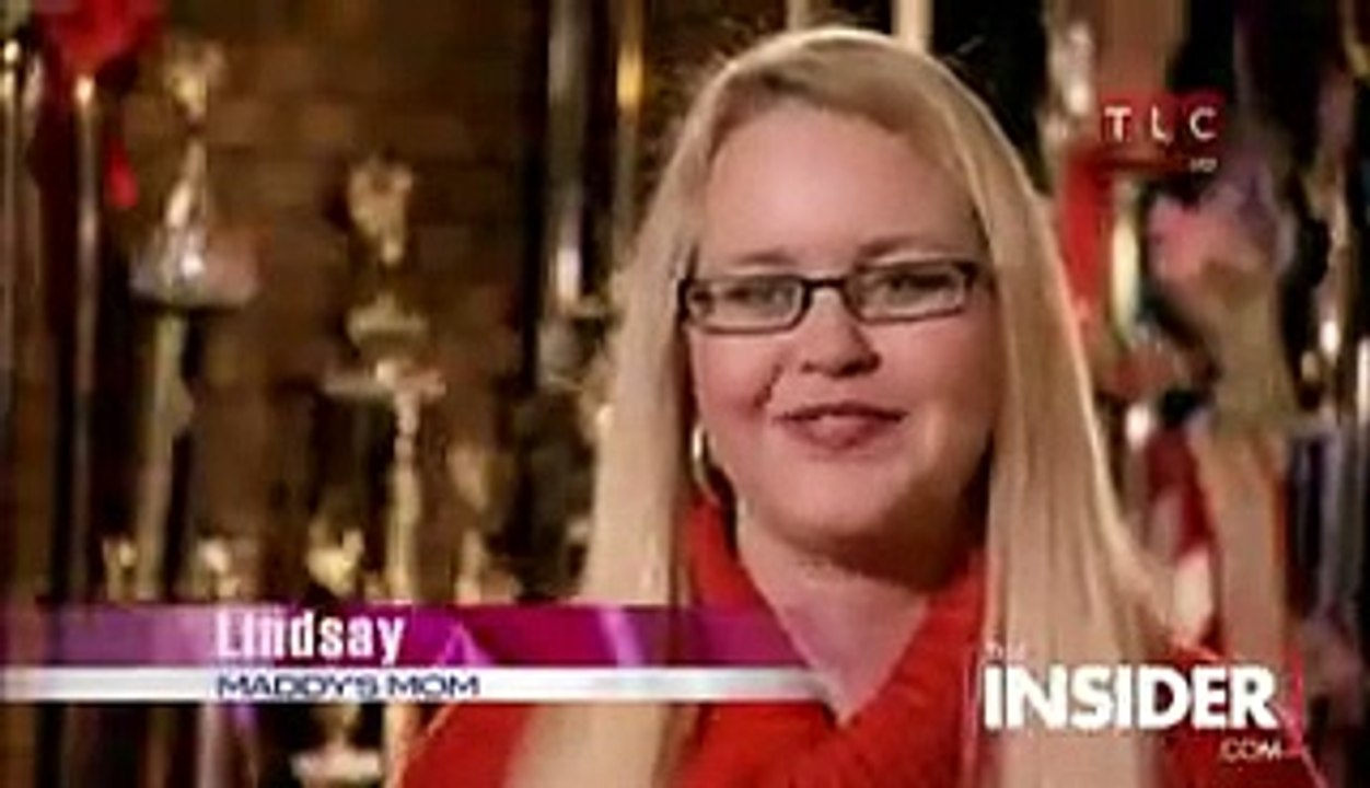 Toddlers And Tiaras Use Enhancements To Make Mini Dolly Parton Vídeo