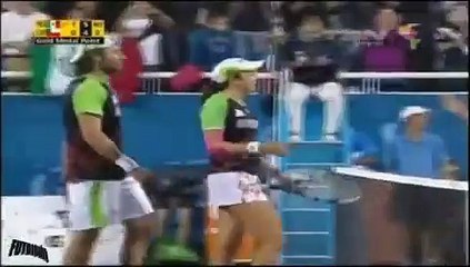 Download Video: Medalla de Oro - De la Peña / González en Tenis Dobles Mixto (Panamericanos Guadalajara 2011)