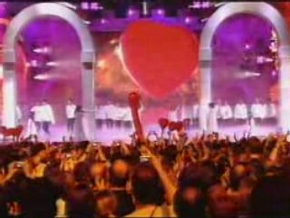 Aimer est plus fort que d'être aimer