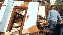 Los residentes de Illinois  devastados por el tornado